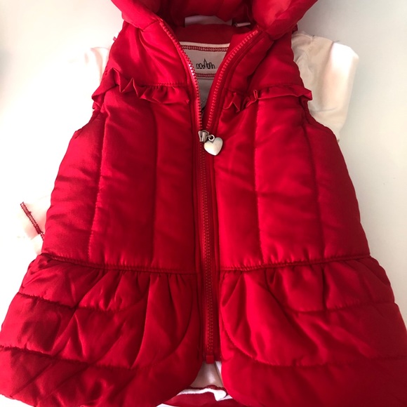 3T Red Vest W/Matching Top/Pants-Bundle & Save 20% - Picture 8 of 13